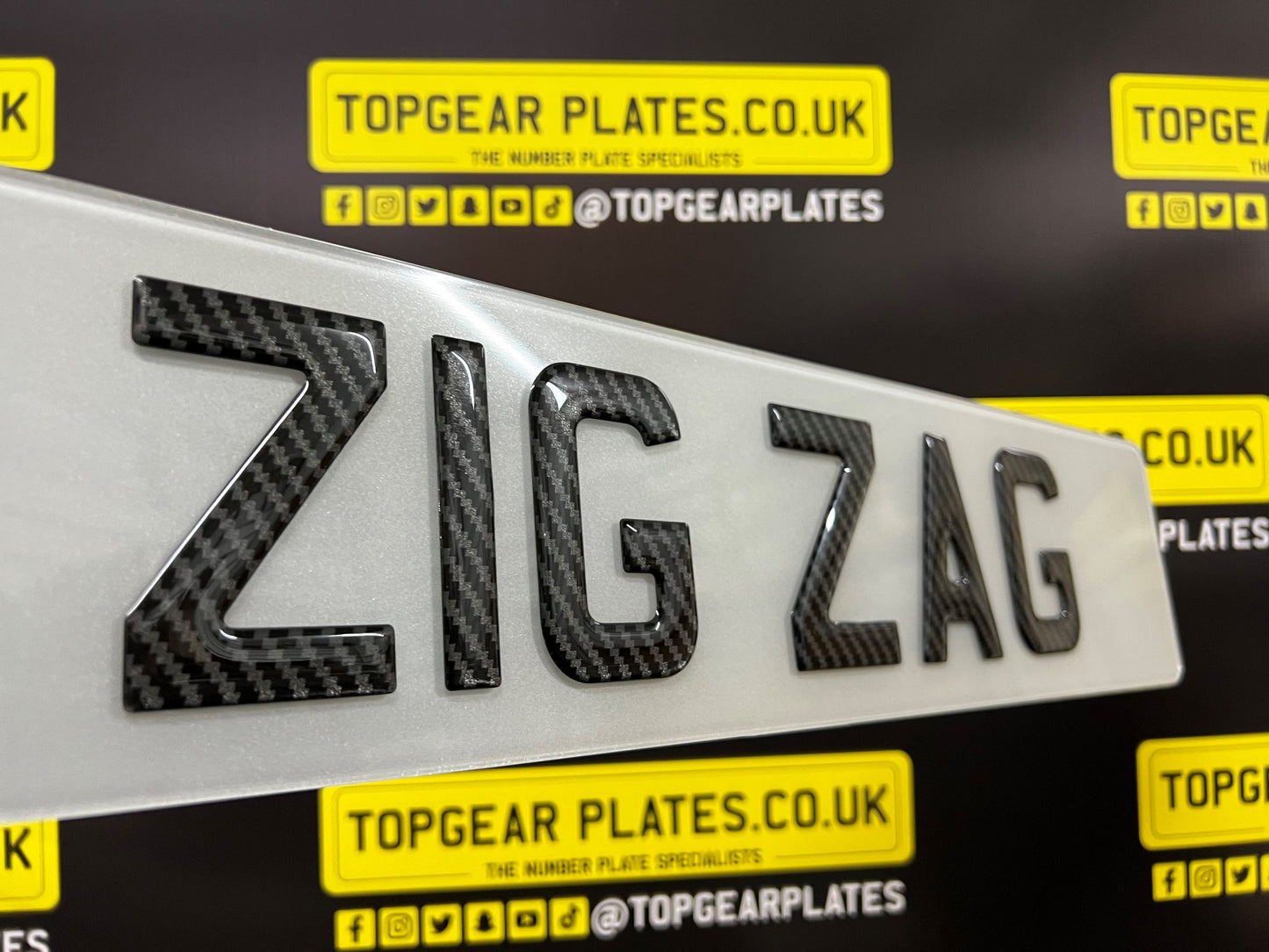 3D Gel Zig Zag – Show Plate (Not For Road Use)