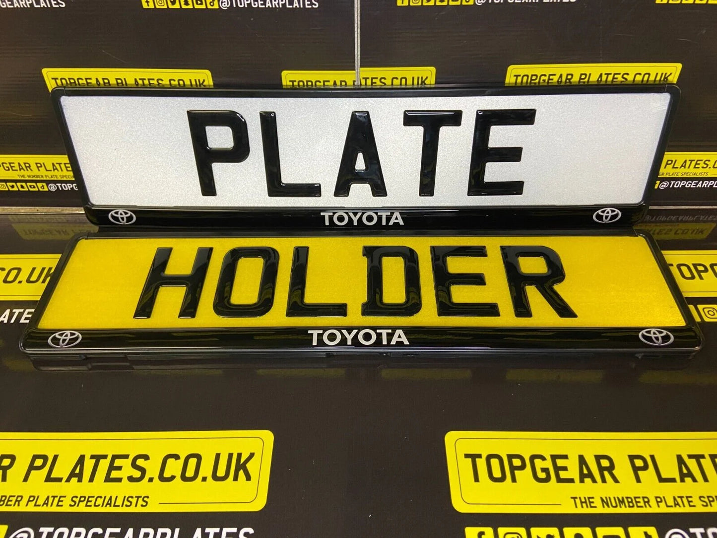 3D Gloss Gel - Quick Release - Car / Van Number Plate Holder Surround - TOYOTA: WHITE