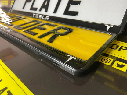 3D Gloss Gel - Quick Release - Car / Van Number Plate Holder Surround - Tesla