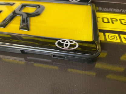 3D Gloss Gel - Quick Release - Car / Van Number Plate Holder Surround - TOYOTA: RED