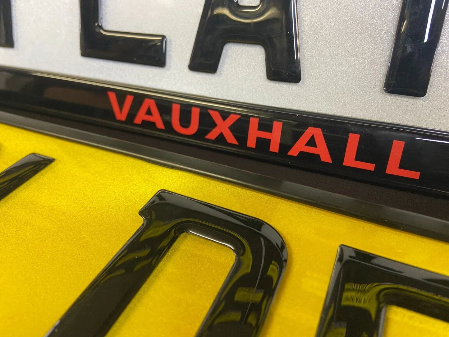 3D Gloss Gel - Quick Release - Car / Van Number Plate Holder Surround - Vauxhall: RED