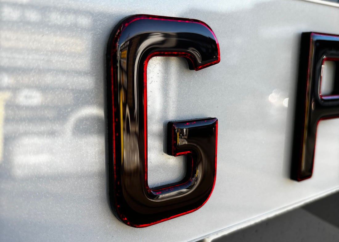 Red Glitter Edge Showplates